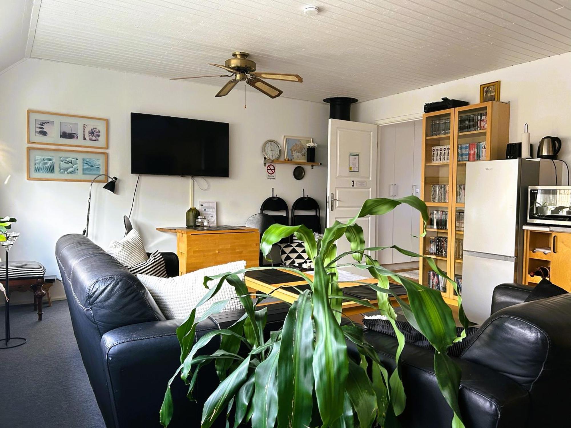 En Trappa Upp Apartment Malmo Exterior photo